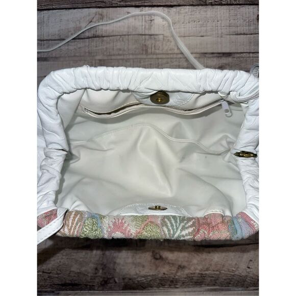 Vintage 80s Saks Fifth Avenue White Leather Tapestry Grandma Shoulder Bag - Picture 7 of 9